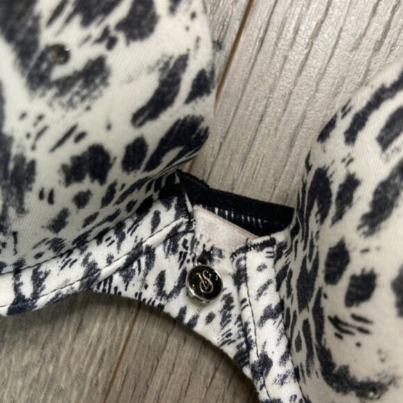 Victoria's Secret Animal Print Lined Demi Bra Size 32B - Picture 3 of 9